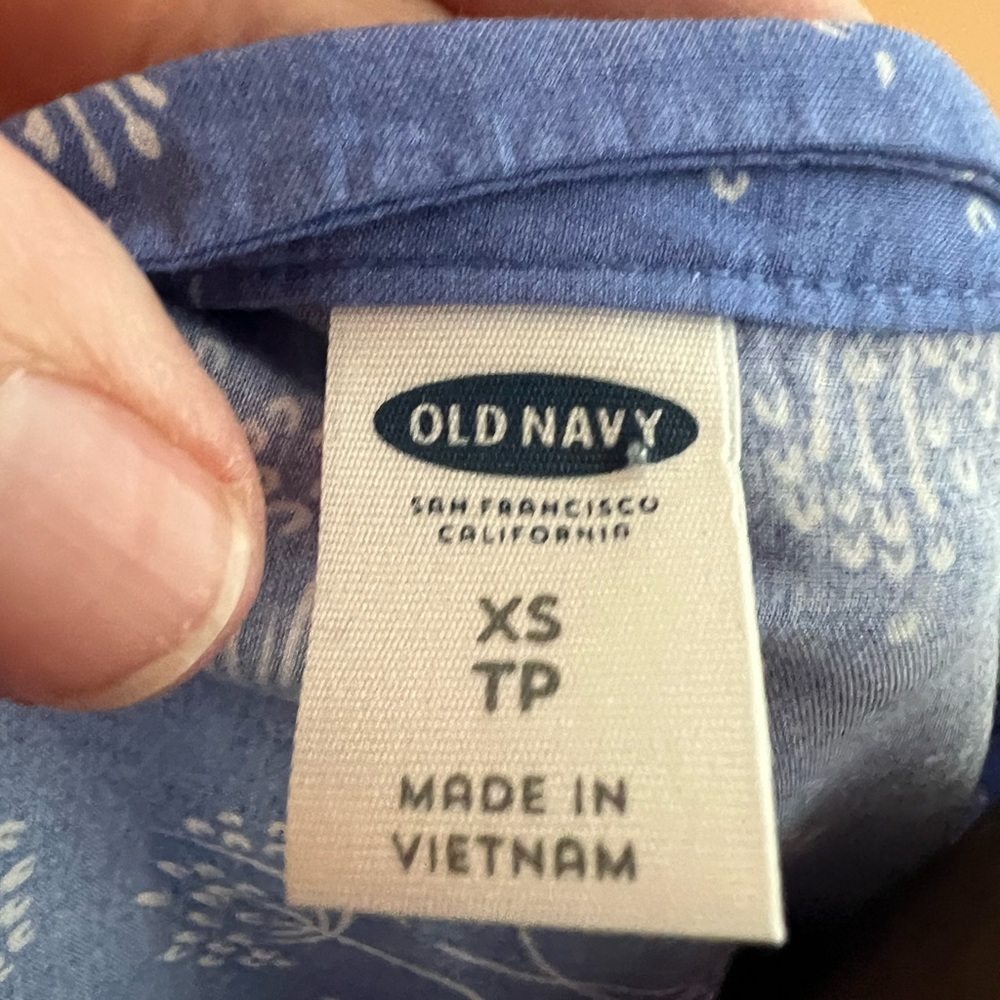 XS Old Navy dress - Picture 5 of 7